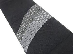 羅　よろけ横段に波模様織り出し　名古屋帯